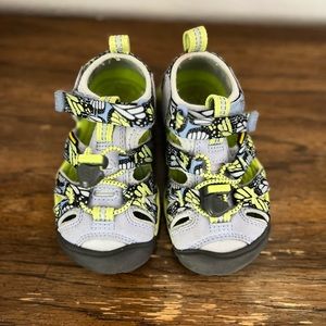 Keen Hiking Shoes Toddler Size 8